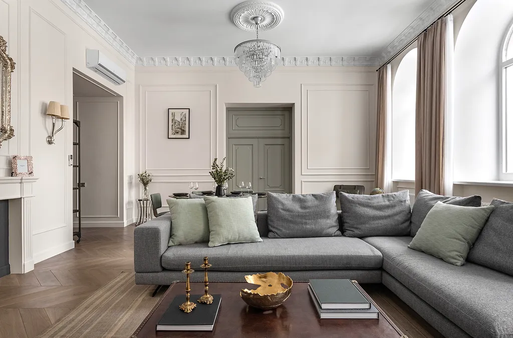 Дизайнеpские апартаменты с балконом