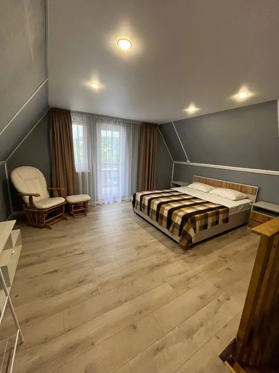 Уютный дом с бассейном