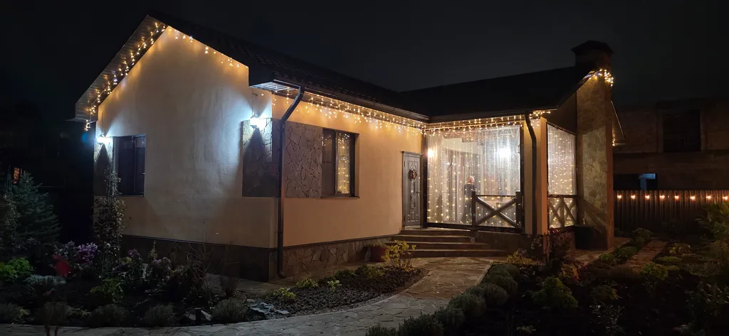 Новый дом с финской сауной, террасой и видом на гору Змейка