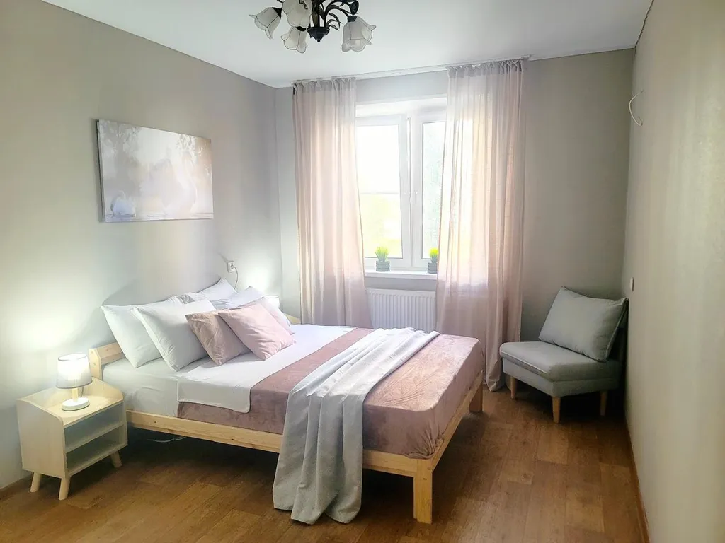 Просторная квартира рядом с центром города — аренда посуточно в Ульяновск