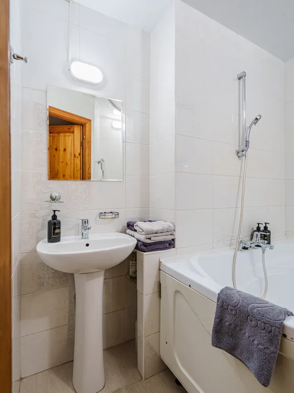 Квартира Однокомнатная квартира возле УГМК Здоровье — Екатеринбург