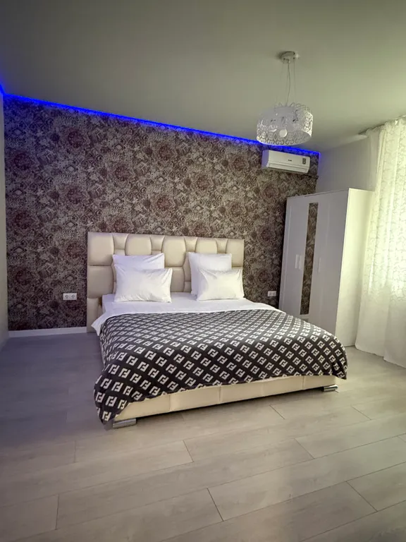 Квартира Квартира Уютная двухкомнатная в Сердце Губернского — Краснодар