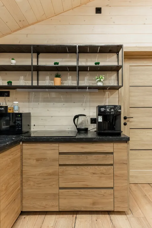 2-комнатный коттендж на границе с лесом, 69м²