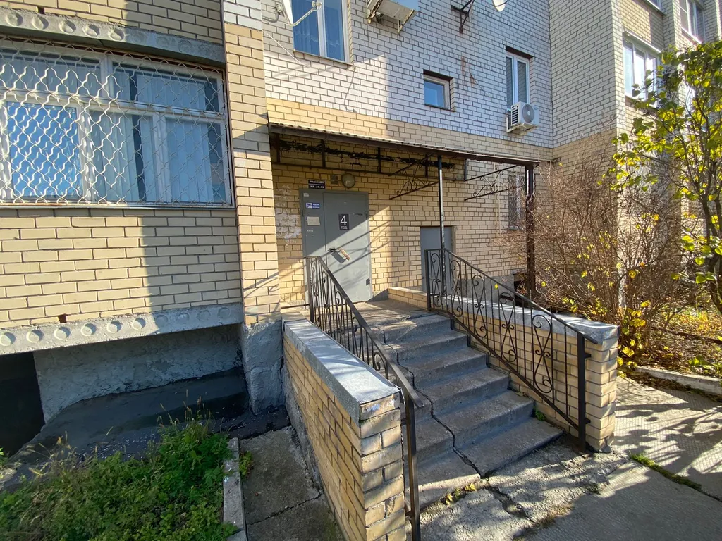 4-комнатная Квартира