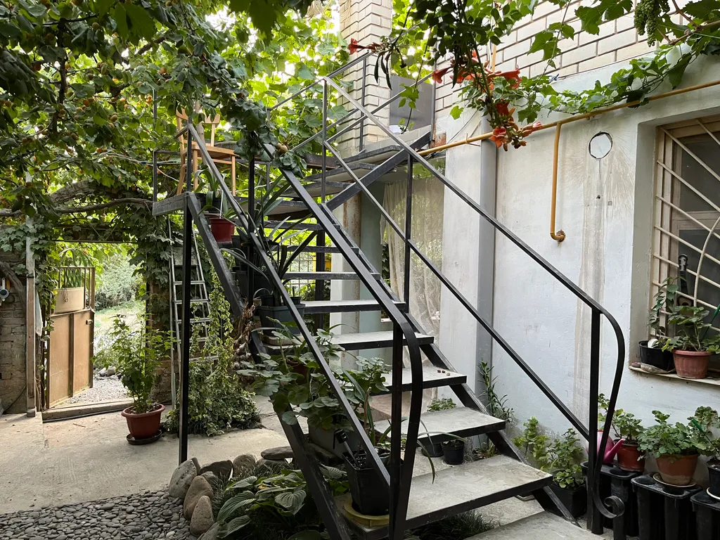 Коттедж Этаж под ключ в зеленом дворе — аренда посуточно в Морское