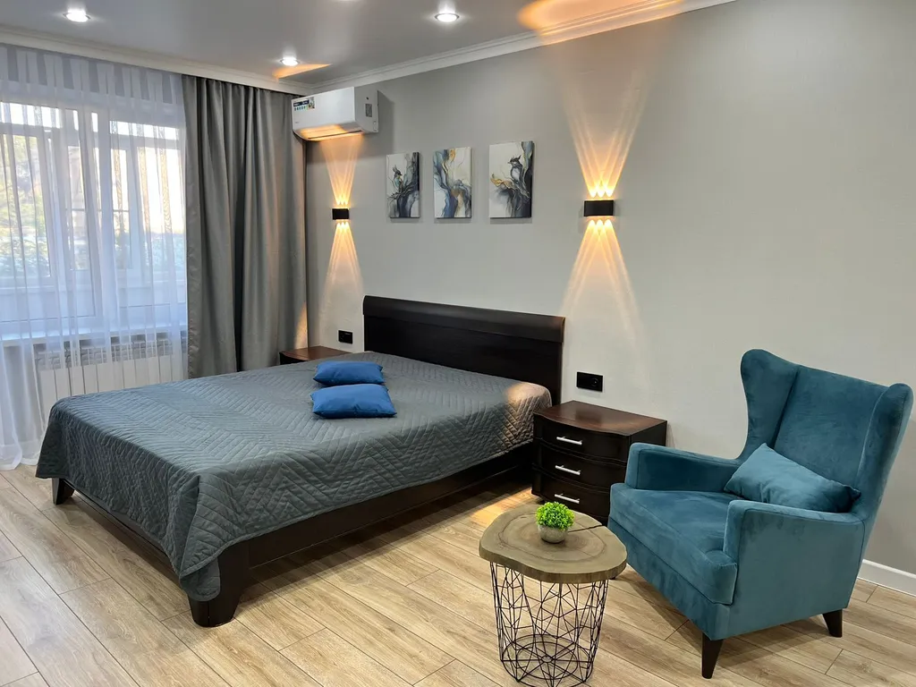 Квартира с ремонтом — аренда посуточно в Изобильный