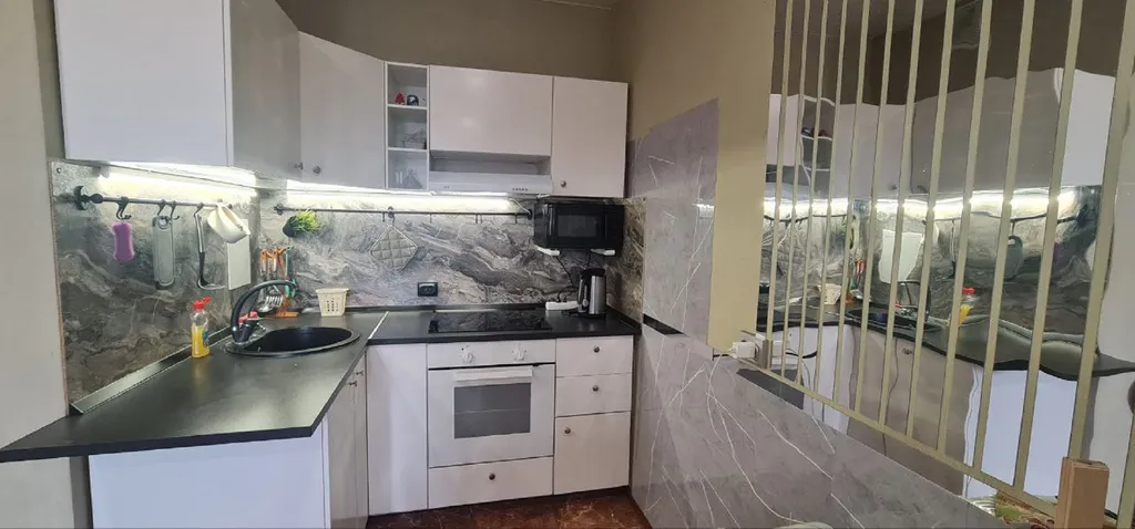 Уютная квартира с кондиционером и отдельной спальней