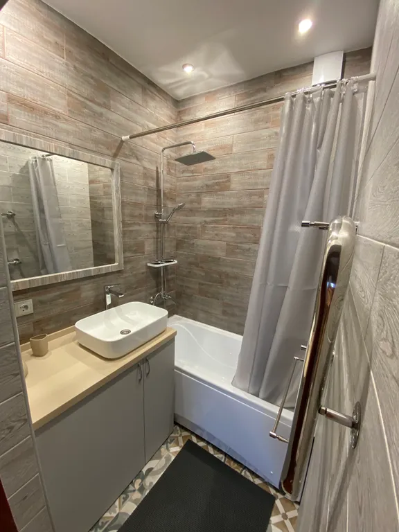 Уютный дом в тихом районе