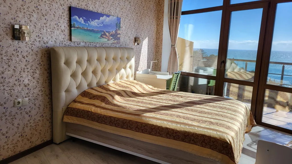 Квартира Апартаменты с шикарным видом на море — аренда посуточно в Кореиз