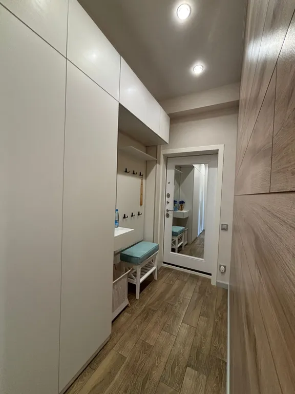 Квартира Двухкомнатная квартира с дизайнерским ремонтом — Адлер