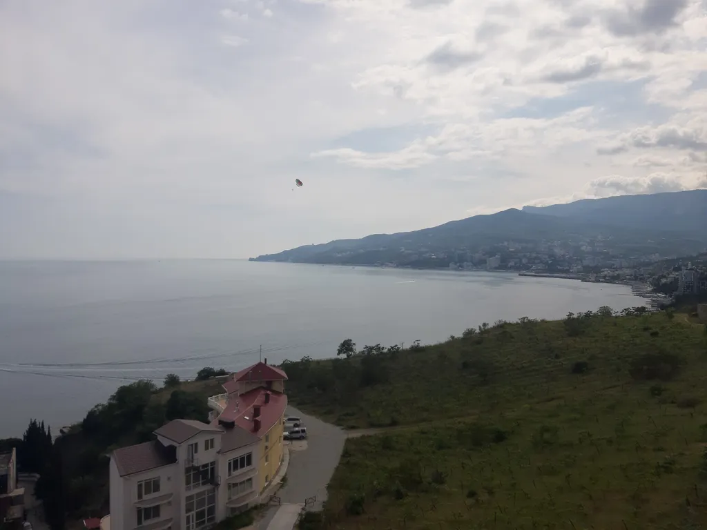 Квартира с видом на море и Ялтинскую бухту