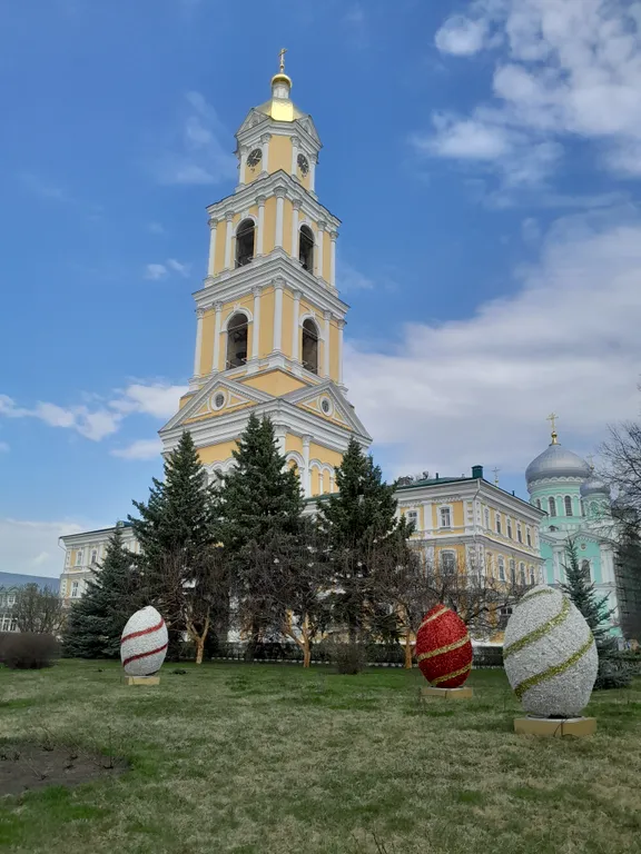 Дом у источника