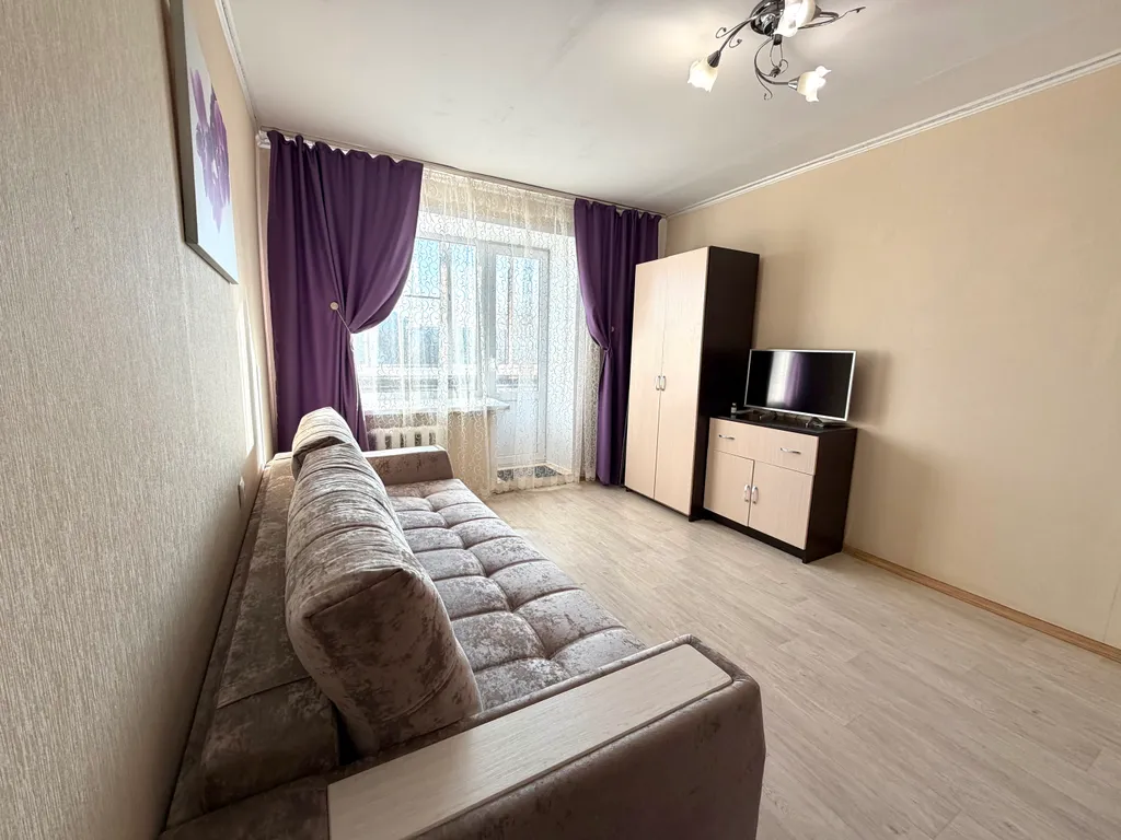 Уютная квартира на сквере мира в центре