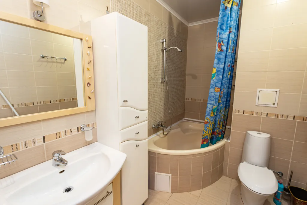 Стильная квартира с изолированными комнатами