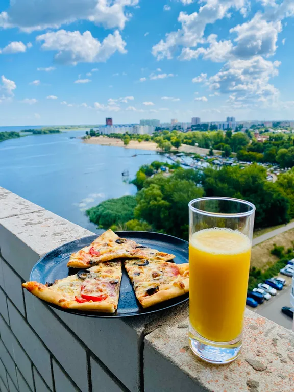Апартаменты с видом на Волгу