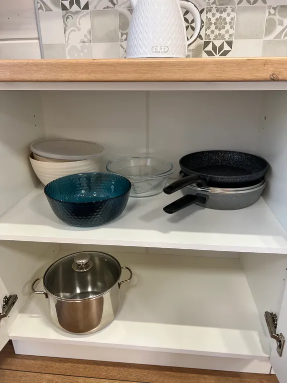 Новый дом с собственной территорией и видом на горы