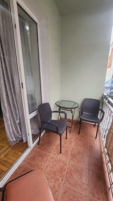 Уютная квартира в центре Старого Батуми (5 этаж).