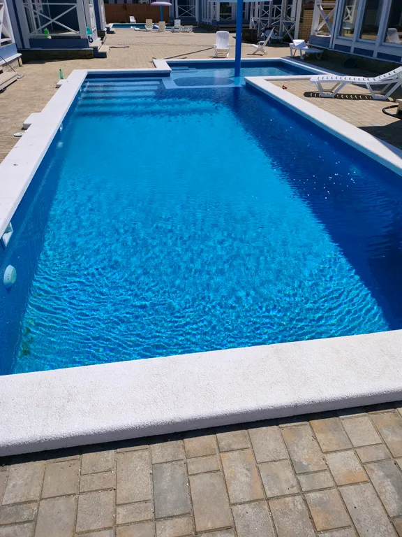 Коттедж Вилла Синие Волны/ Blue waves с бассейнами, 5 мин от пляжа