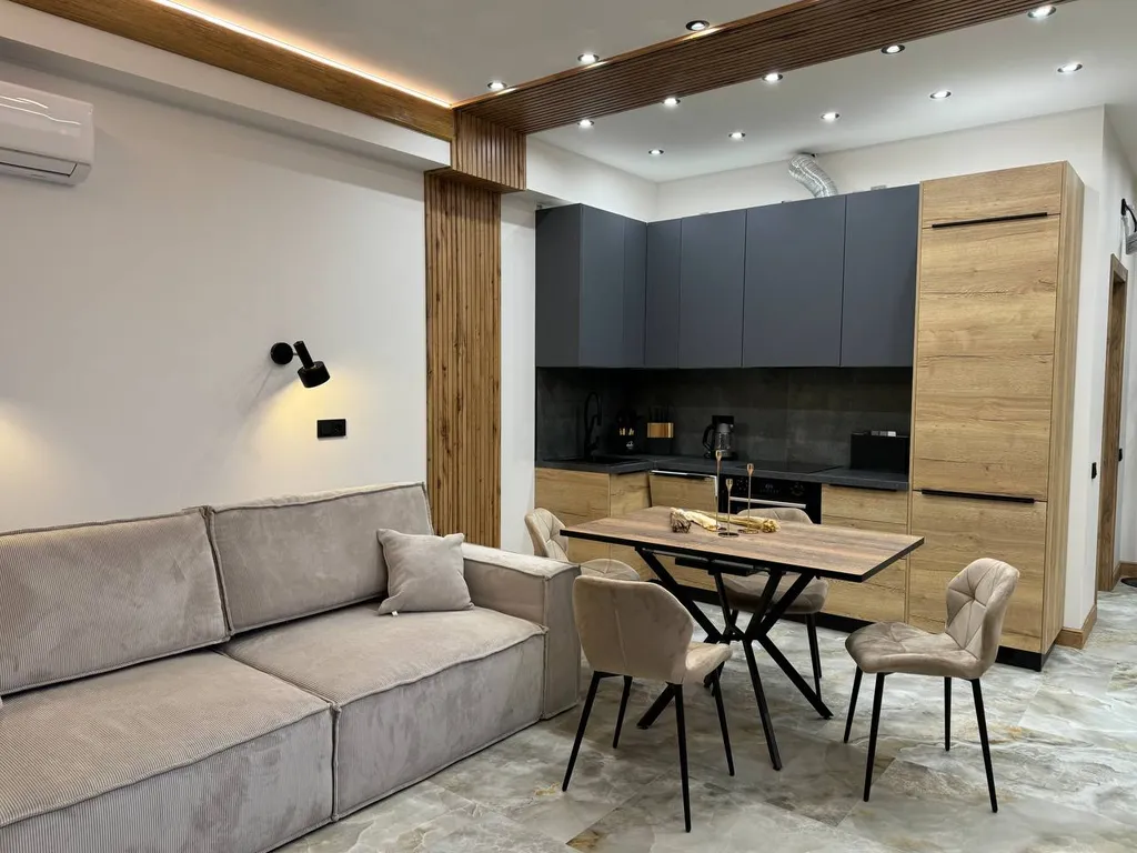 Апартаменты Хьюго, уединенная терраса в лесу