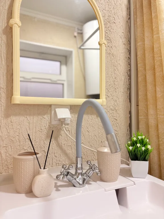 Уютный домик лофт - с двором, мангальной зоной и бесплатной парковкой