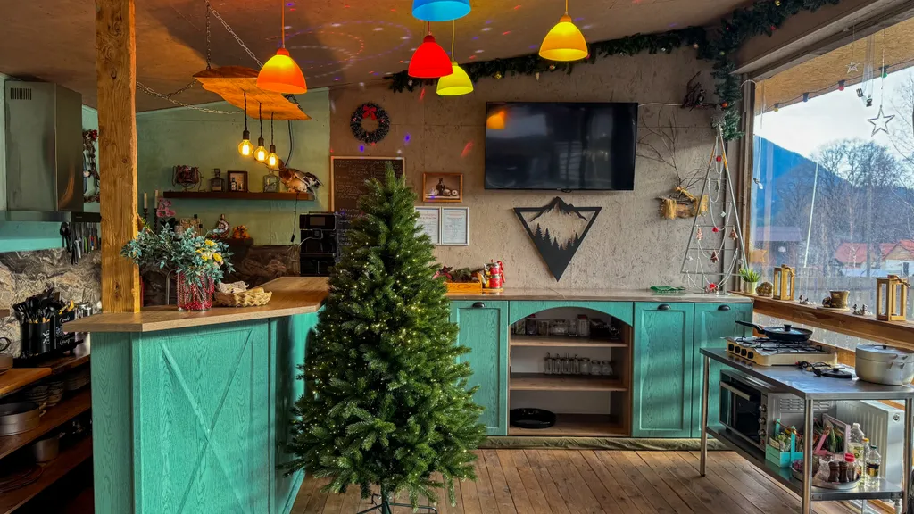 Коттедж Уютный эко-домик с видом на горы — Архыз