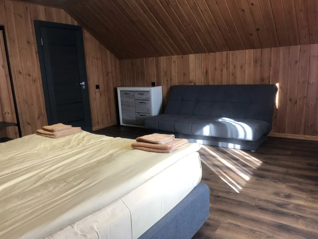 6-комнатный Дом