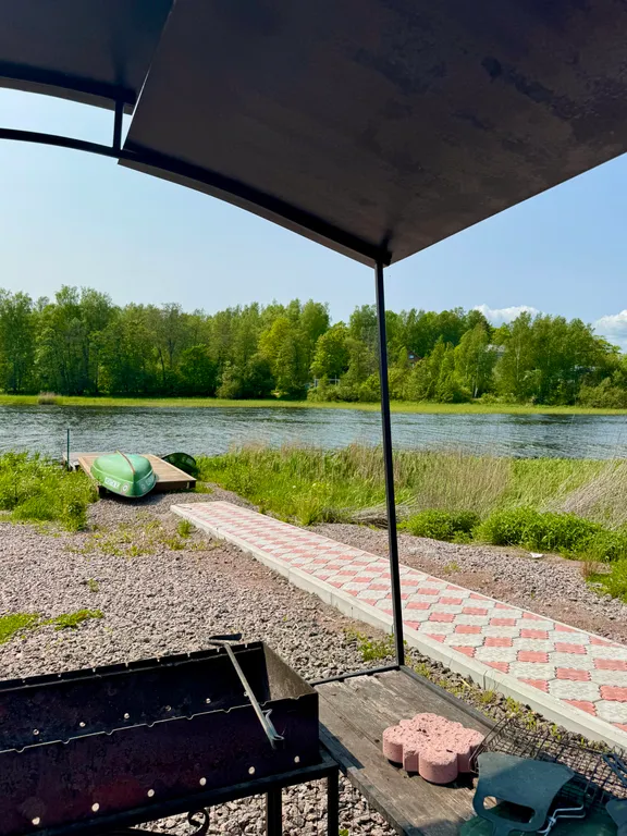 Домик в зоне парка Монрепо