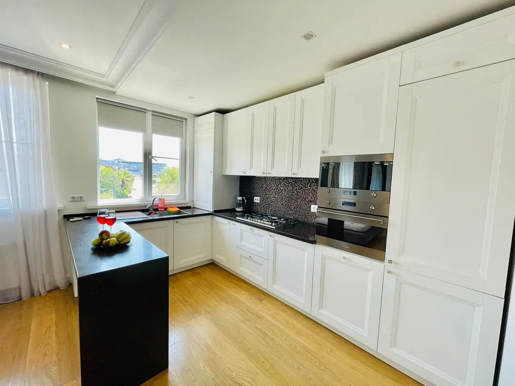Квартира Квартира Mirror Apartment in Olympic Park — Сириус