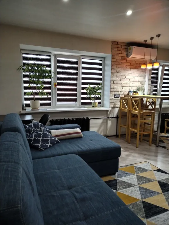 Квартира-студия с отдельной спальней, центр