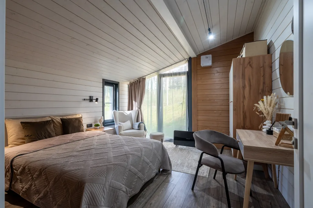 Дом с чаном и сауной у леса.