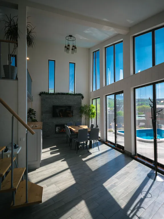 Апартаменты с горячим бассейном и видом на горы