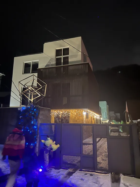 Семейные апартаменты с террасой и видом на горы