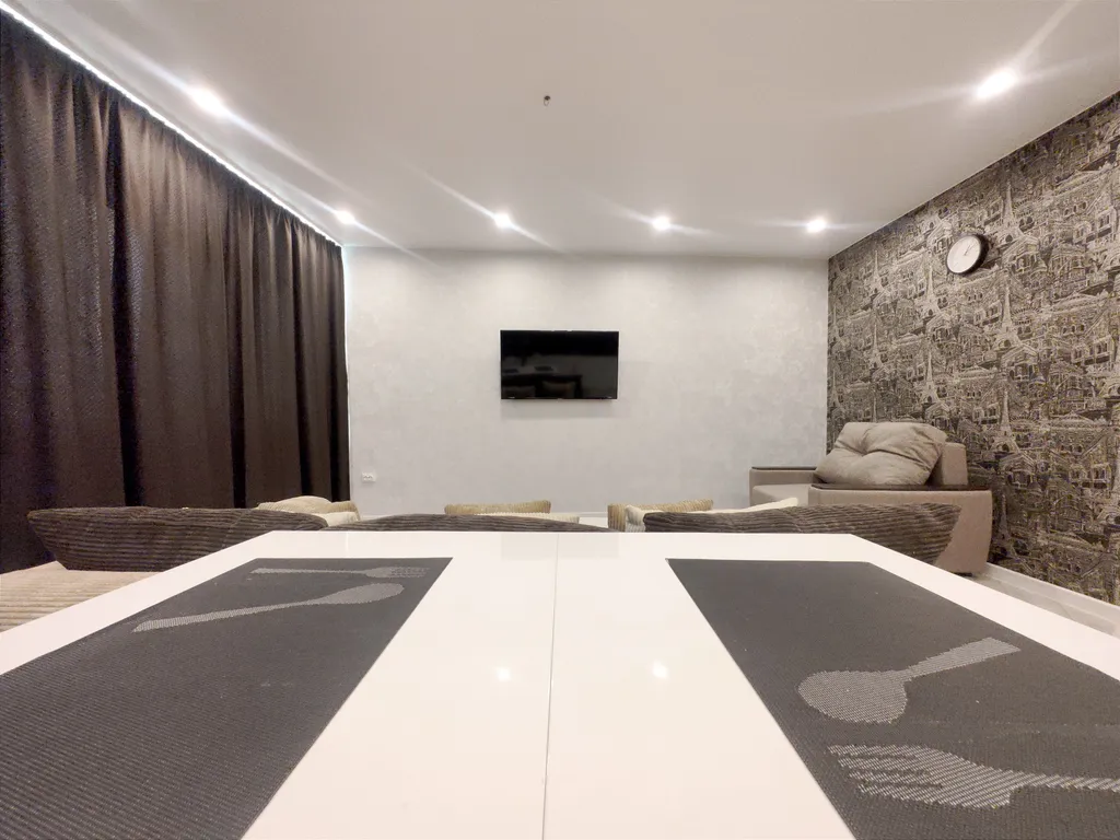 Стильные апартаменты с видом на море