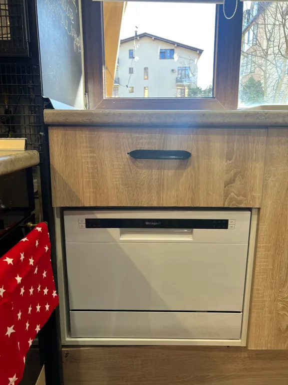 Апартаменты  с террасой с видом на горы в самом центре курорта Красная