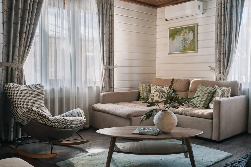 Уютный дом Эльмо с видом на лес, террасой и беседкой