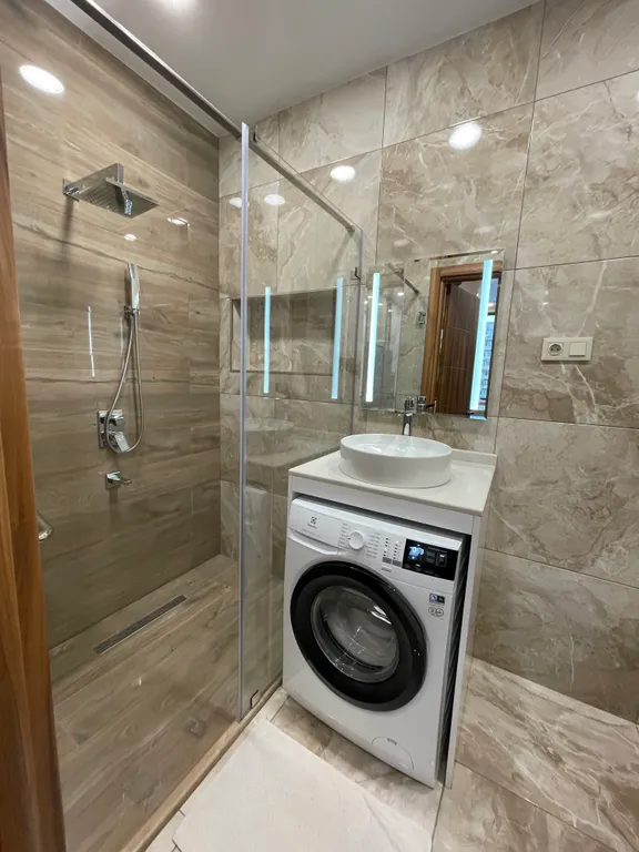 Люксовая студия на первой линии в старом городе