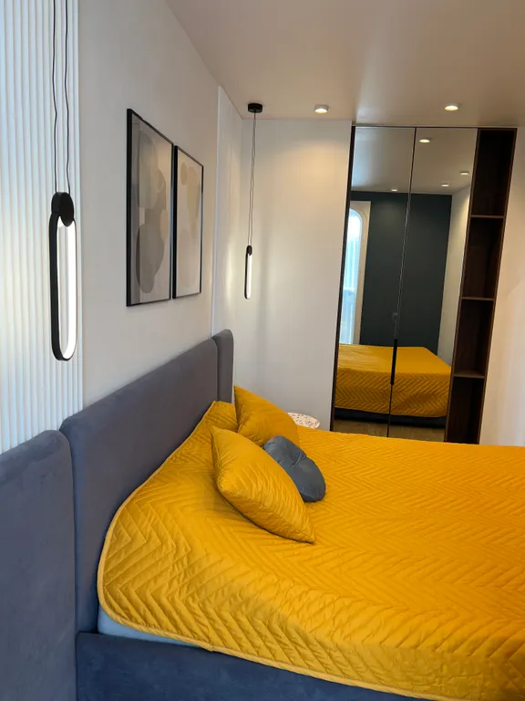 Дизайнерские элитные апартаменты в центре города