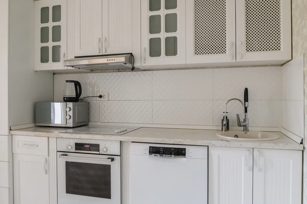 Трехкомнатная квартира с видом на горы в центре города