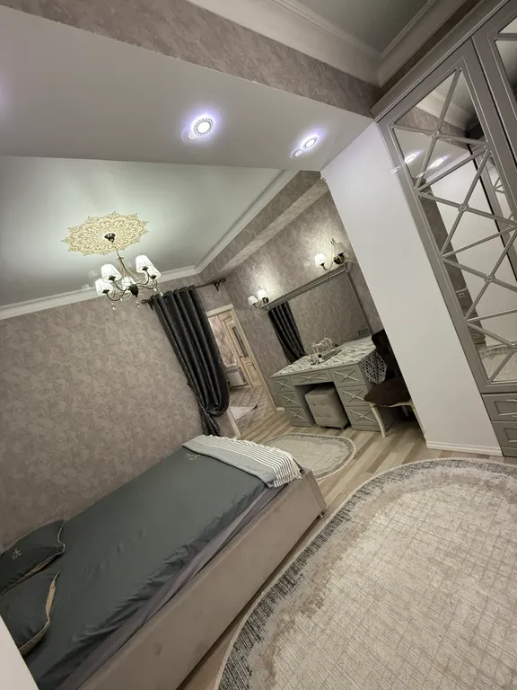 Квартира с дизайнерским ремонтом в самом сердце города в элитном районе