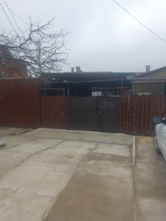 Уютный домик в микрорайоне Славянском