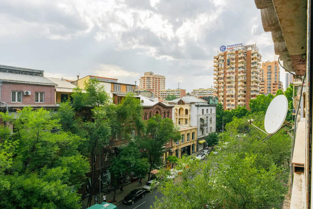 Апартаменты рядом с Площадью Республики