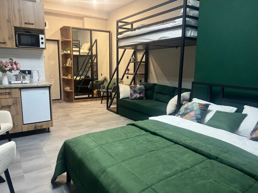 Уютная студия с видом на горнолыжный комплекс