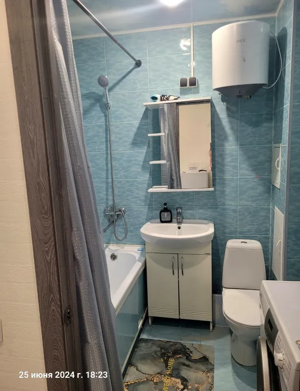 Уютная трёхместная студия недалеко от метро