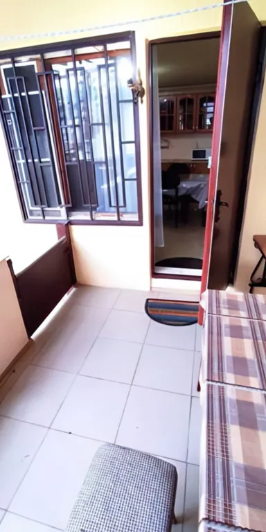 Дом с кроликами у Курортного бульвара