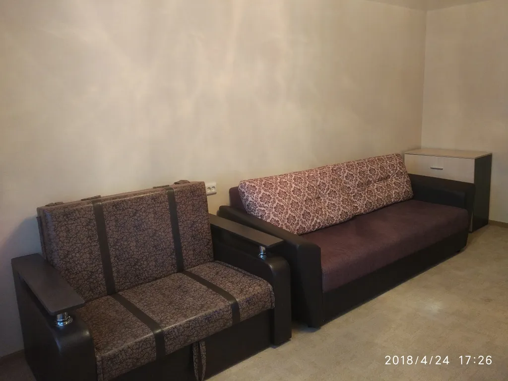 Квартира у гостиницы Тагил