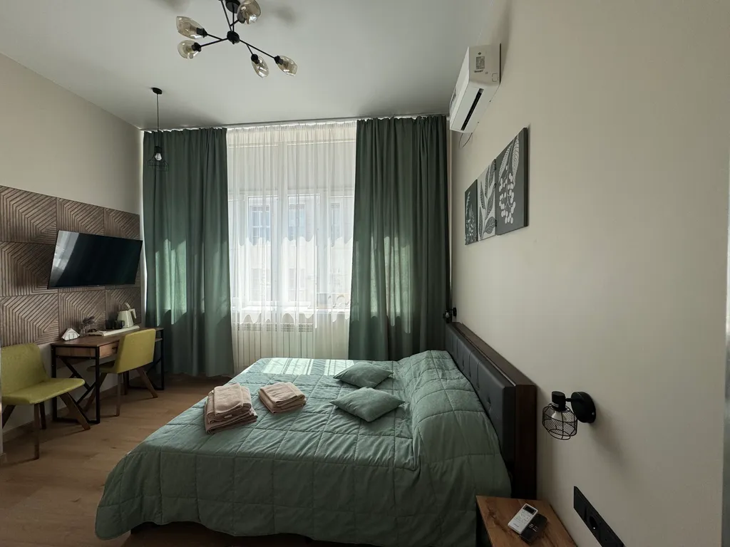 Квартира Стандарт улучшенный с двуспальной кроватью — Бобров