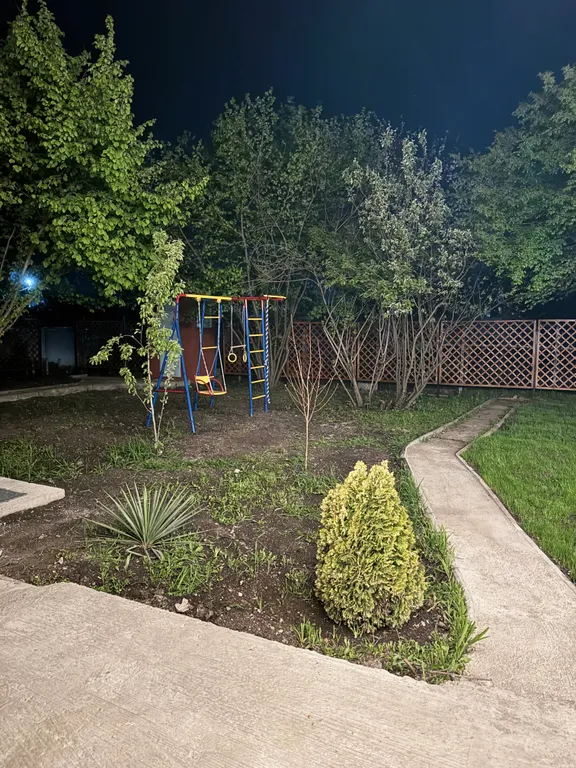 Коттедж Коттедж Дача с баней на дровах и беседкой на 12 человек в Елизаветинской — Елизаветинская