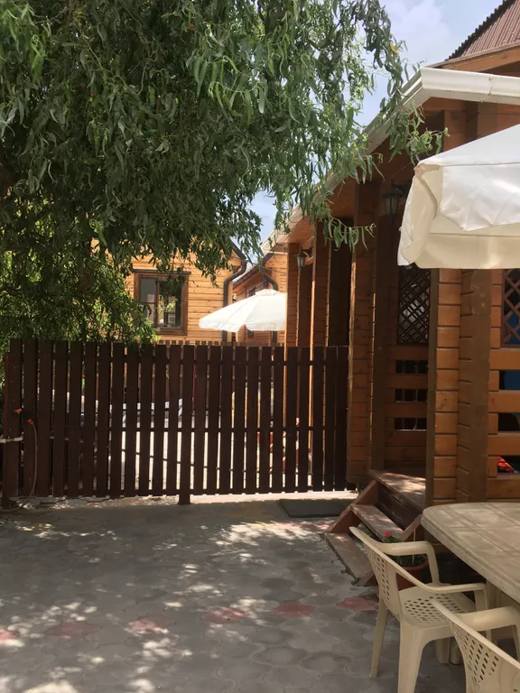 Сруб у моря