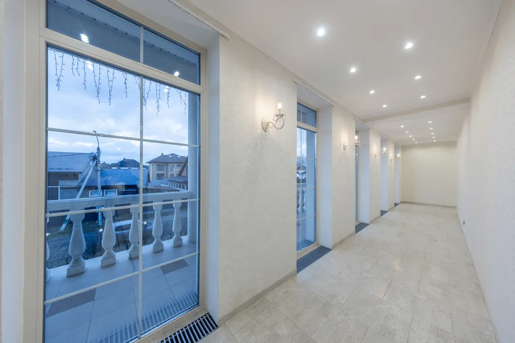 Просторный коттедж с бильярдом и сауной