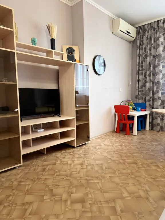 Квартира на набережной